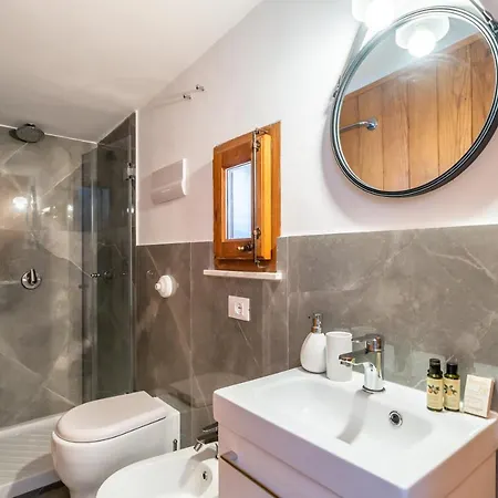 I Merli sull'acqua - Suite Palermo Esterno foto